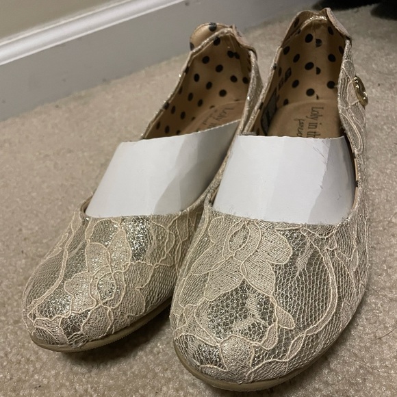 Lily in the sky Just Married Lace Flats - Picture 1 of 3